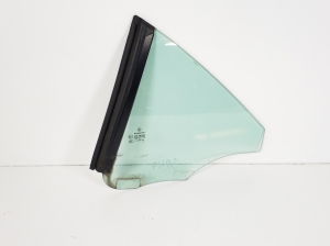   Rear quarter glass  -  