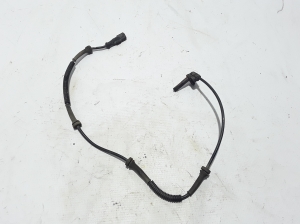 Front ABS sensor - 479108892R