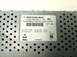 Mercedes Benz C-Class 205 (2014–2021) Sonstiges Teil der Audioanlage A2229008911 - 3