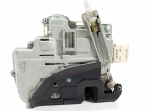 Serrure de porte avant - 4F1837015F