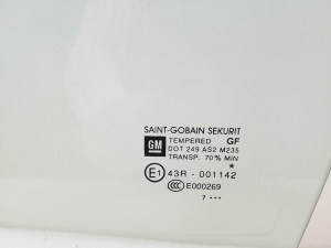 Opel Corsa D (2006–2014) Rear side door glass - 2
