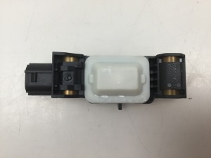 NISSAN Micra K12 (2002–2010) Airbag sensor 9883AY00A - 3