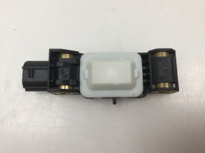 NISSAN Micra K12 (2002–2010) Airbagsensor 9883AY00A - 2
