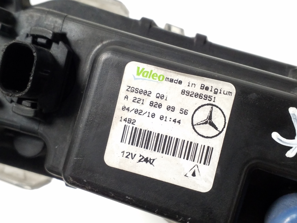 MERCEDES-BENZ S-Class W221 (2005-2013) Левая противотуманка переднего бампера A2218200956 21920629