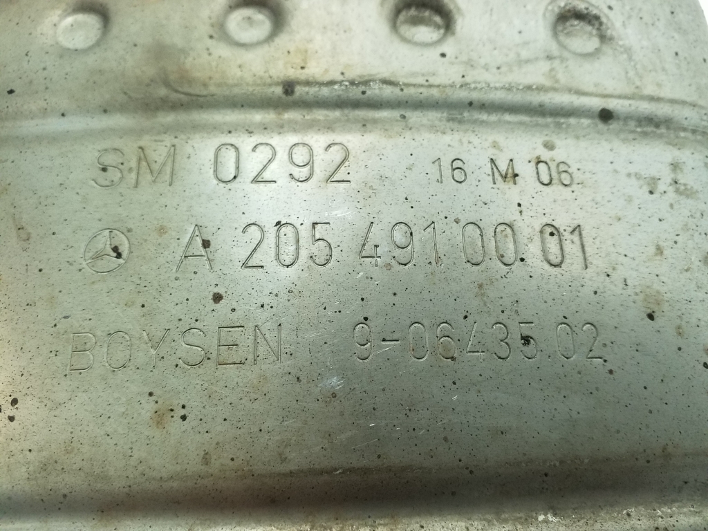 MERCEDES-BENZ C-Class W205/S205/C205 (2014-2023) Глушитель A2054904120 20430481