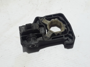  Cooling radiator bracket 