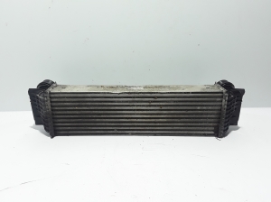   Intercooler radiator 