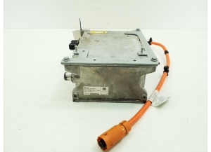 Mercedes Benz C-Class 205 (2014–2021) Akulaadija A0009001108 - 2