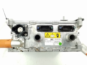 Mercedes Benz C-Class 205 (2014–2021) Akulaadija A0009001108 - 4