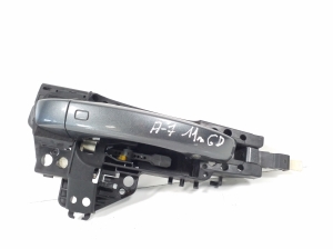 Rear side door exterior handle - 4H0837886