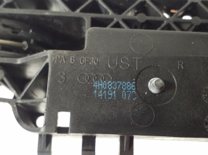 AUDI A7 (2010–2018) Rear side door exterior handle 4H0837886 - 3