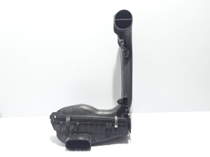 BMW 5 SERIES F10 (2010–2017) Luftfiltergehäuse 8507565 - 5