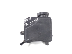 Mercedes Benz E-Class W212 (2009–2015) Ausgleichsbehälter Servolenkung A0004602283