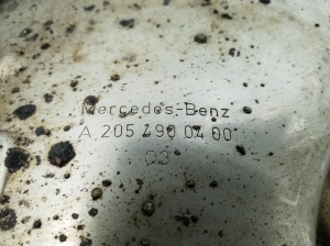 Mercedes Benz C-Class 205 (2014–2021) Summuti otsik A2054900400 - 3