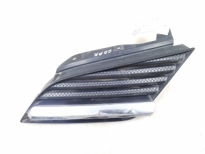 Kühlergrill - 62330AU300