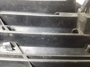 NISSAN Primera P12 (2001–2008) Front grille 62330AU300 - 3