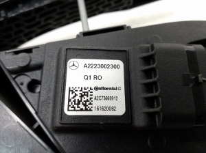 Mercedes Benz C-Class 205 (2014–2021) Gaasipedaal A2223002300 - 3