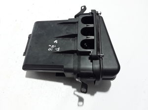  Fuse block holder under the hood 