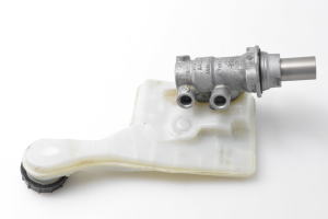 Ford Focus (2011–2018) Maître-cylindre de frein BV612C246B - 2