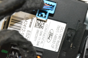 Ford Kuga (2008–2012) Front door and its parts - 3