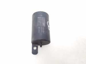NISSAN Primera P12 (2001–2008) Sonstiger Behälter 8200034270