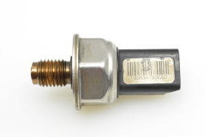 Fuel rail pressure sensor - 5WS40039