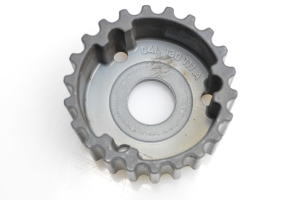 Volkswagen Tiguan (2017–2026) Riemenscheibe Kraftstoffpumpe 04L130101 - 3