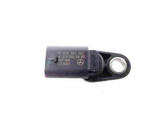 Mercedes Benz C-Class 205 (2014–2021) Camshaft position sensor A2709050400 - 2