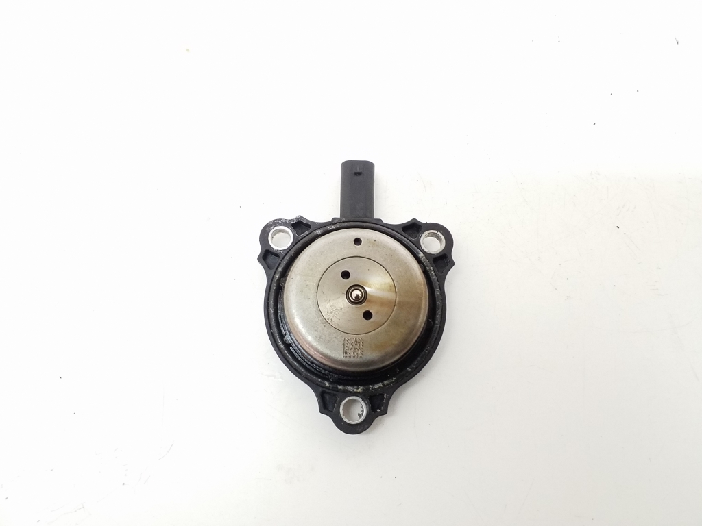 Mercedes Benz C-Class 205 (2014–2021) VANOS-plokk A2761560790 Mercedes Benz C-Class 205 (2014–2021) VANOS-plokk A2761560790