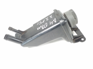 Roolivõimendi pumba paak - 8E0422373B