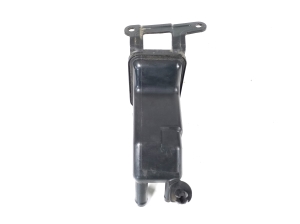 AUDI A4 B8 (2007–2016) Power steering pump reservoir 8E0422373B - 4