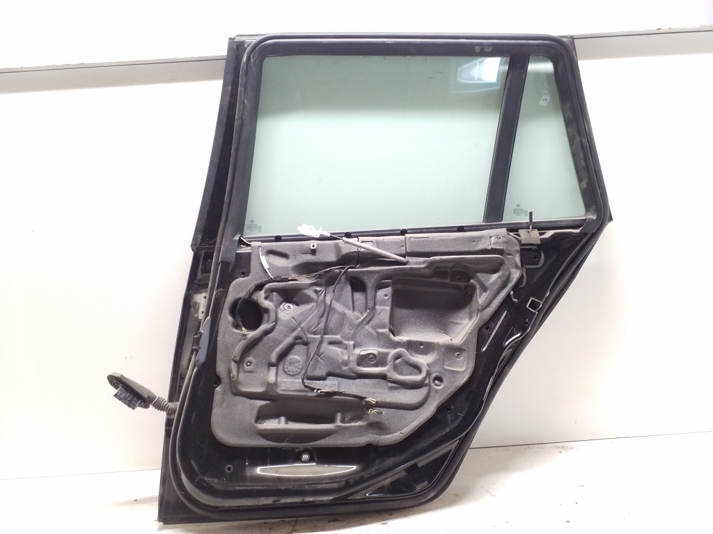 BMW 3 Series E46 (1997-2006) Right Side Sliding Door 25088428