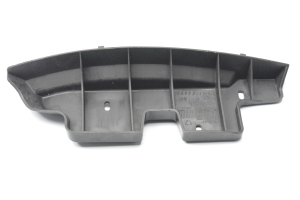 Rear bumper bracket - 4F5807897