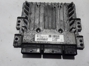 RENAULT Megane III (2008–2016) Engine control unit 237104833R - 2