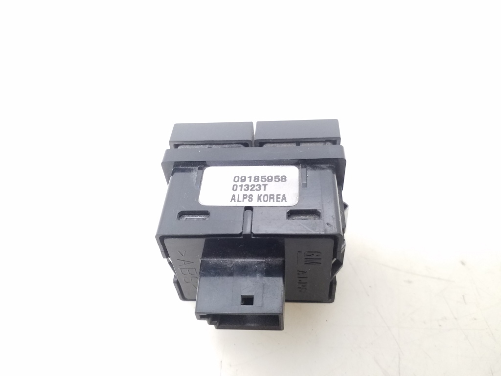 OPEL Vectra C (2002-2005) Priekšējo kreiso durvju logu pacēlāja slēdži 09185958 25088374