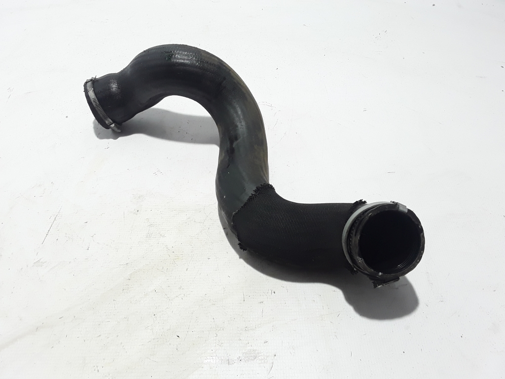 VOLVO V70 3 generation (2007-2020) Left Side Intercooler Hose 30792545 22410457