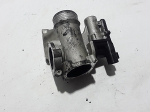  EGR valve 