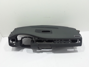 VOLVO V70 III (2007–2017) Dashboard and its parts - 4