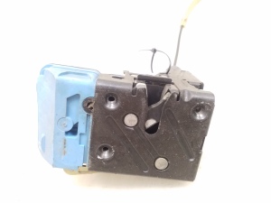 VOLVO S60 I (2000–2009) Front door lock 30634614 - 3