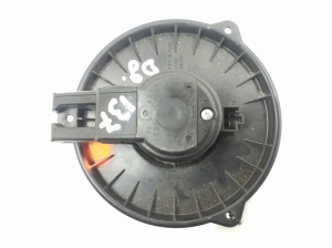   Heizungsgebläsemotor  - 8710358010 