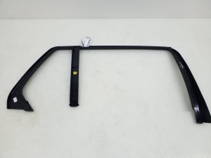 Mercedes Benz C-Class 204 (2007–2014) Sonstiges Teil der hinteren Seitentür A2047350471 - 3