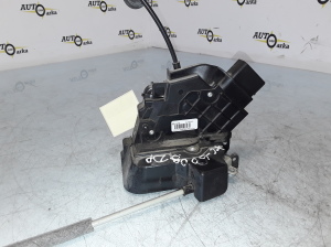 VOLVO XC60 (2008–2017) Front door lock 30799302 - 2