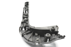 Rear bumper bracket - 7239883
