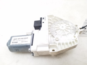 Moteur de lève-vitre de porte avant - 4F0959802D