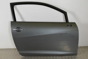 Front door - 6J3831312