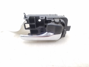 Rear side door interior handle