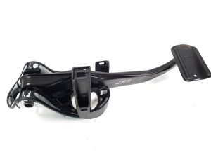 Mercedes Benz GLK-Class 204 (2008–2015) Piduripedaal A2042902001 - 3