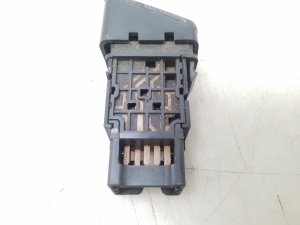 NISSAN Patrol Y61 (1997–2010) Autre interrupteur - 2