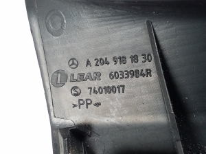 Mercedes Benz GLK-Class 204 (2008–2015) Sonstiges Teil des Vordersitzes A2049181830 - 2