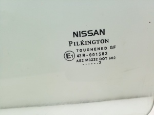 NISSAN Micra K12 (2002–2010) Rear side door glass - 2
